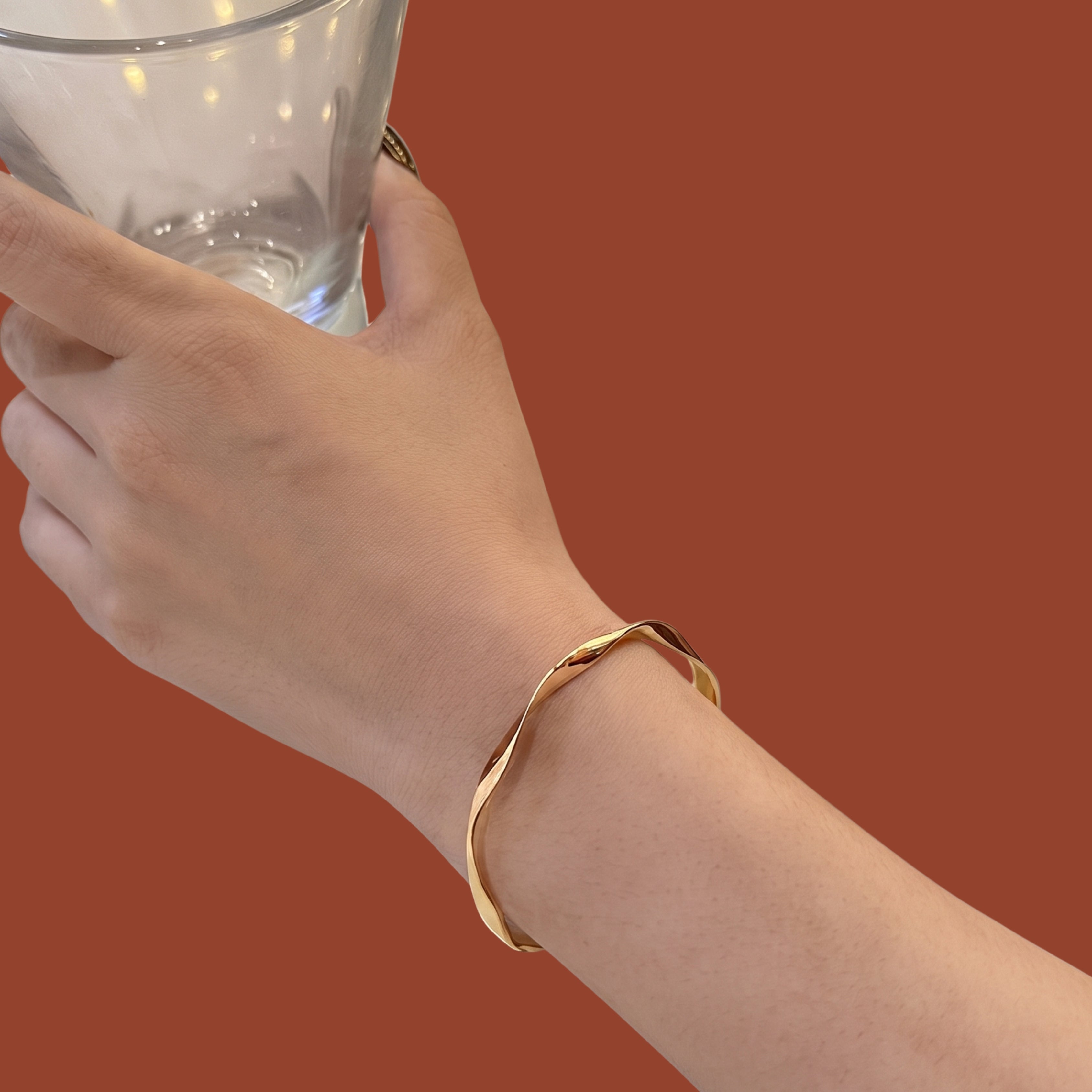Minimalist Twisted Gold Cuff Bracelet for Women | Adjustable Anti-Tarnish Open Bangle
